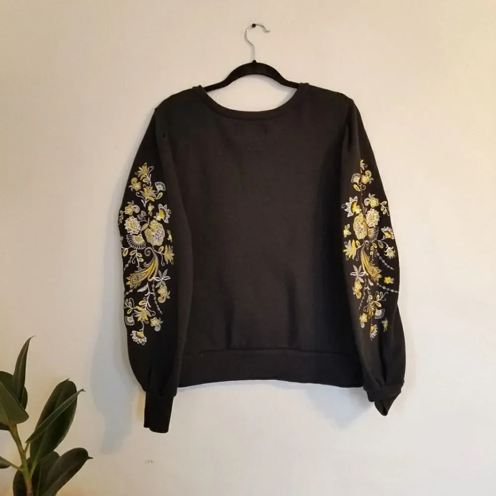 Gabrielle Union New York & Company Black Metallic Embroidered Boho Sweatshirt - Picture 5 of 10